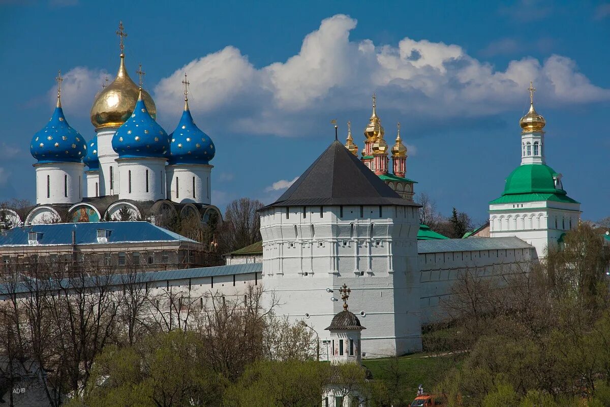 Песнопение троице сергиева лавра. Свято-Троицкая Сергиева Лавра Сергиев Посад. Троицко Сергиев монастырь. Троицкий монастырь Сергия Радонежского Москва. Троицкий монастырь (Троице - Сергиевой Лавра).