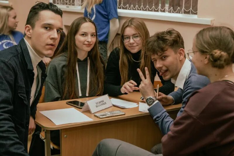 факультеты хогвартса описание. с первым днем учёбы в вузе. описание факультетов хогвардс. на каждый факультет. гарри поттер факультеты гриффиндора.