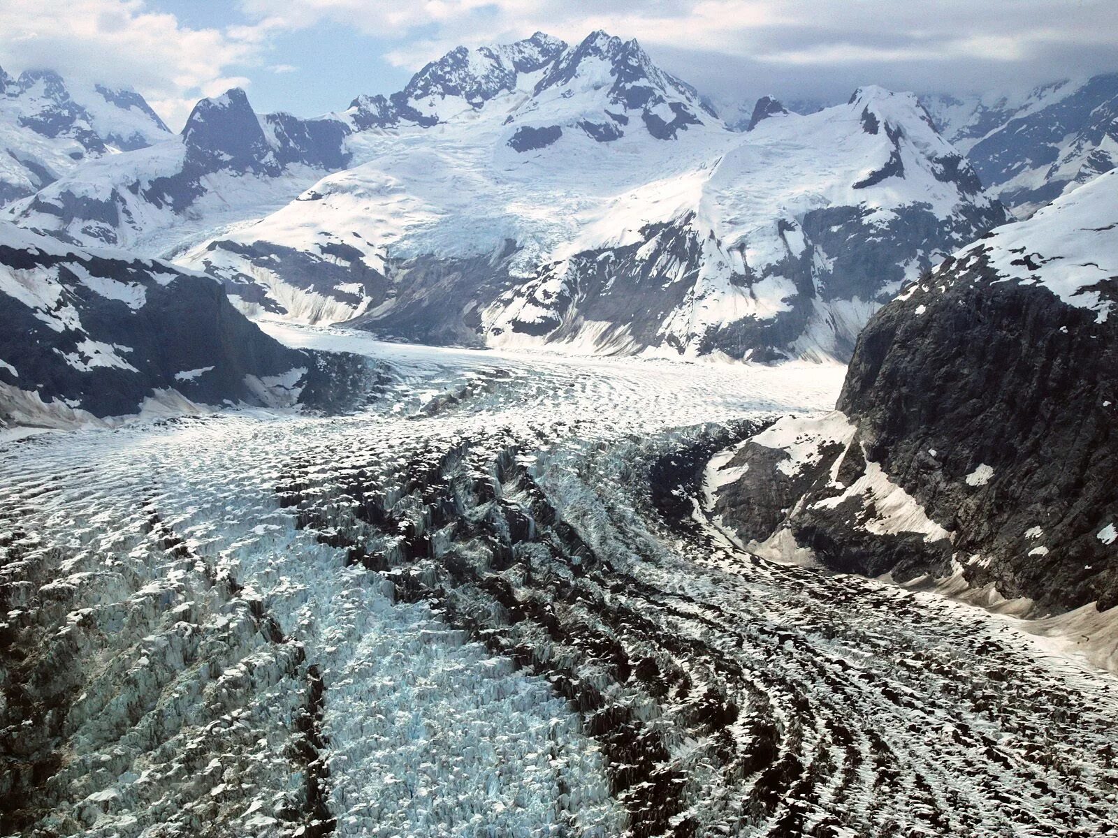 Горный ледник это. Национальный парк Glacier Bay. Парк Глейшер ледники. Glacier Bay National Park and Preserve. Ледник Дорошина Аляска.