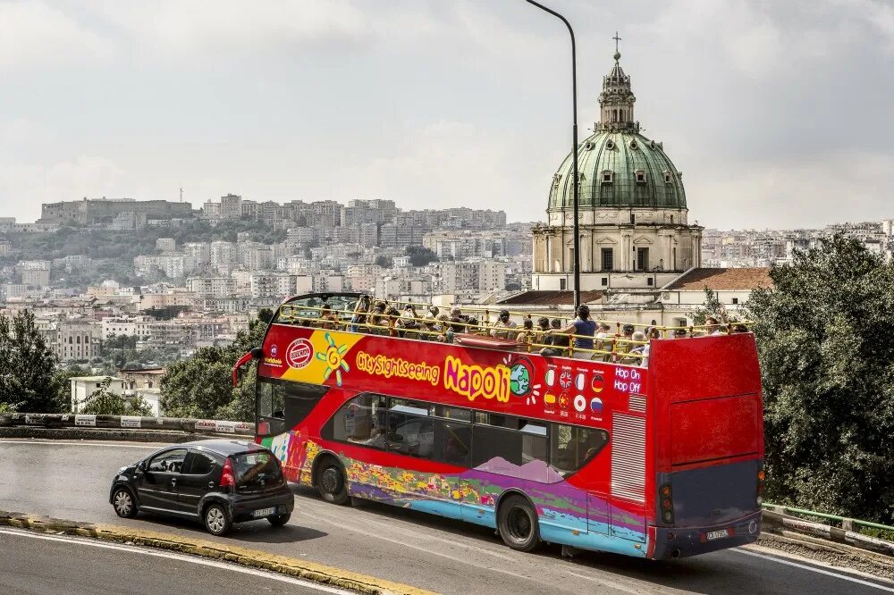 Автобусные экскурсии из спб. City Sightseeing автобус. Sightseeing Hop-on Hop-off. Hop on Hop off 24 часа билет. Hop on Hop off Киото билет.