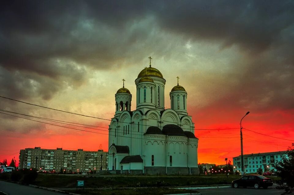 Город Серов Преображенская площадь. Серов площадь города. Город Серов Свердловская область.