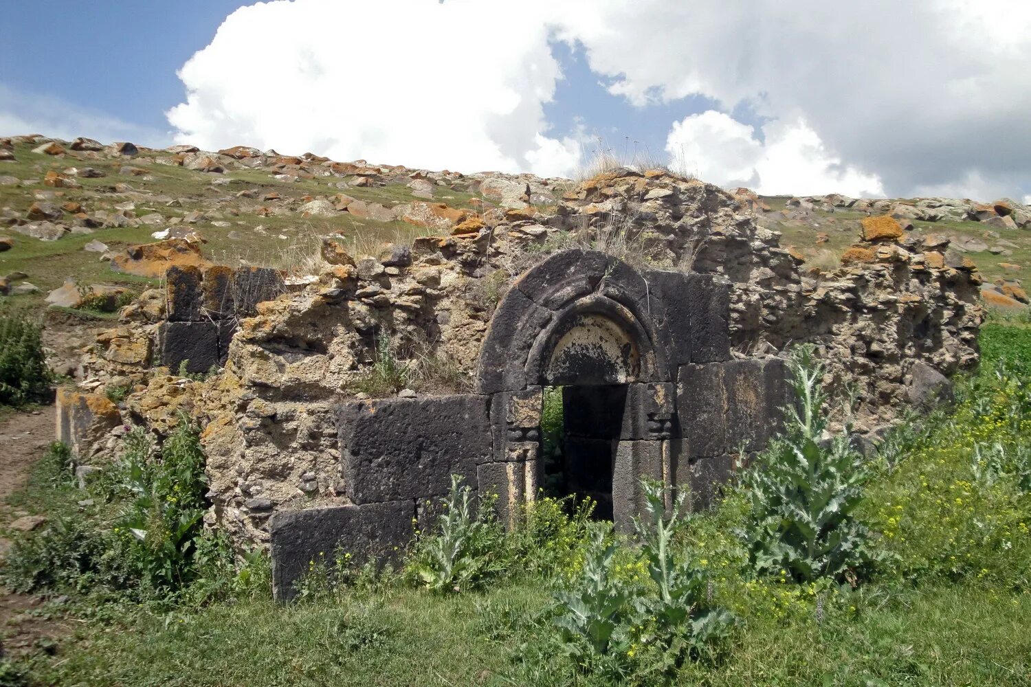 Риа таза. Рйа таза (село). Ервандашат армения. Цилкар. Храм риа таза армения.