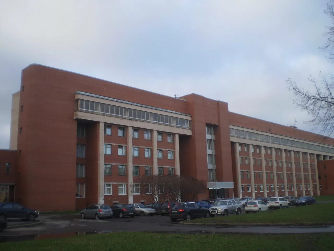 Госпиталь ветеранов на народной спб. Спб гбуз гвв. Госпиталь ветеранов войн спб новый корпус. Спб гбуз гвв. Спб гбуз гвв.