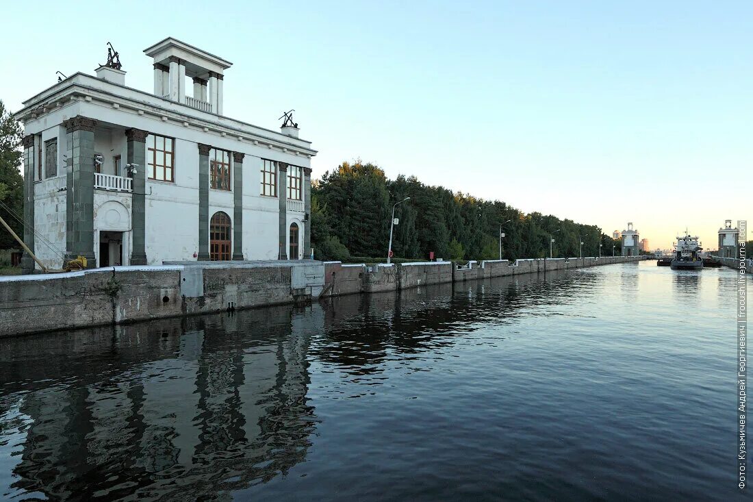 Каналы и шлюзы. Шлюзы Химкинского водохранилища. Шлюз 7 канала им Москвы. Шлюзы канала имени Москвы. Тушино канал им.Москвы шлюзы 7 и 8.