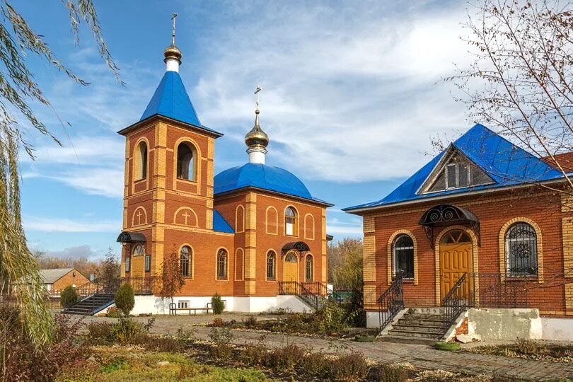 Ивановка тамбовская область сампурский. Храм Сампур Сампурский район. Верхоценье храм Сампурский район. Ивановка Сампурский район Тамбовская область храм. С Верхоценье Сампурского района Тамбовской области.