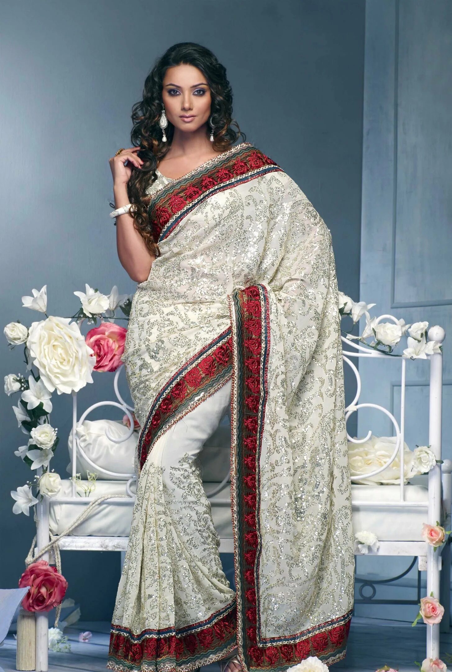 Национальный костюм Индии Сари. Сари — Национальная женская одежда Индии. Сари (женская одежда в Индии). Индийский костюм Сари.
