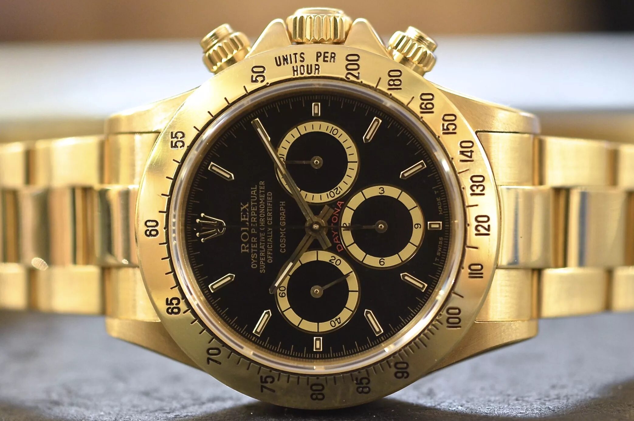 Rolex Daytona 16528. Часы ролекс Дайтона. Ролекс Дайтона золотые. Rolex Daytona 14. Ролексы купить цена мужские