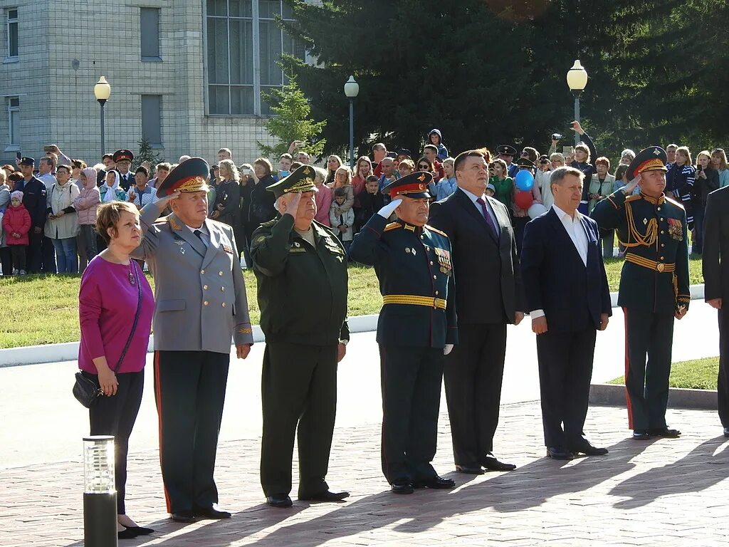 Сайт нввку новосибирское. Новосибирское общевойсковое командное училище. НВВКУ штаб. НВВКУ 2015 присяга. НВВКУ присяга 2018.