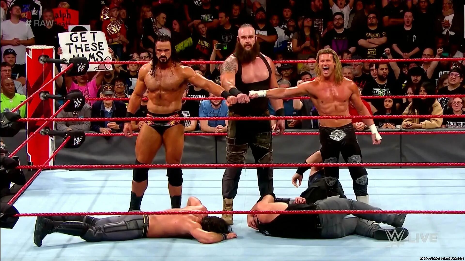 Raw 1 1 4. Дрю макинтайр wwe 2018. drew mcintyre vs seth rollins. 1.raw. raw 2001 part 1 october.