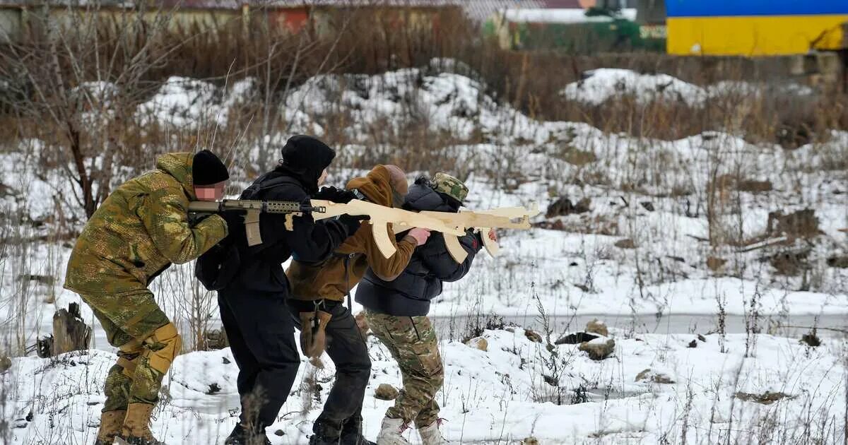 Нац батальоны Украины Торнадо. Новости россия атакует