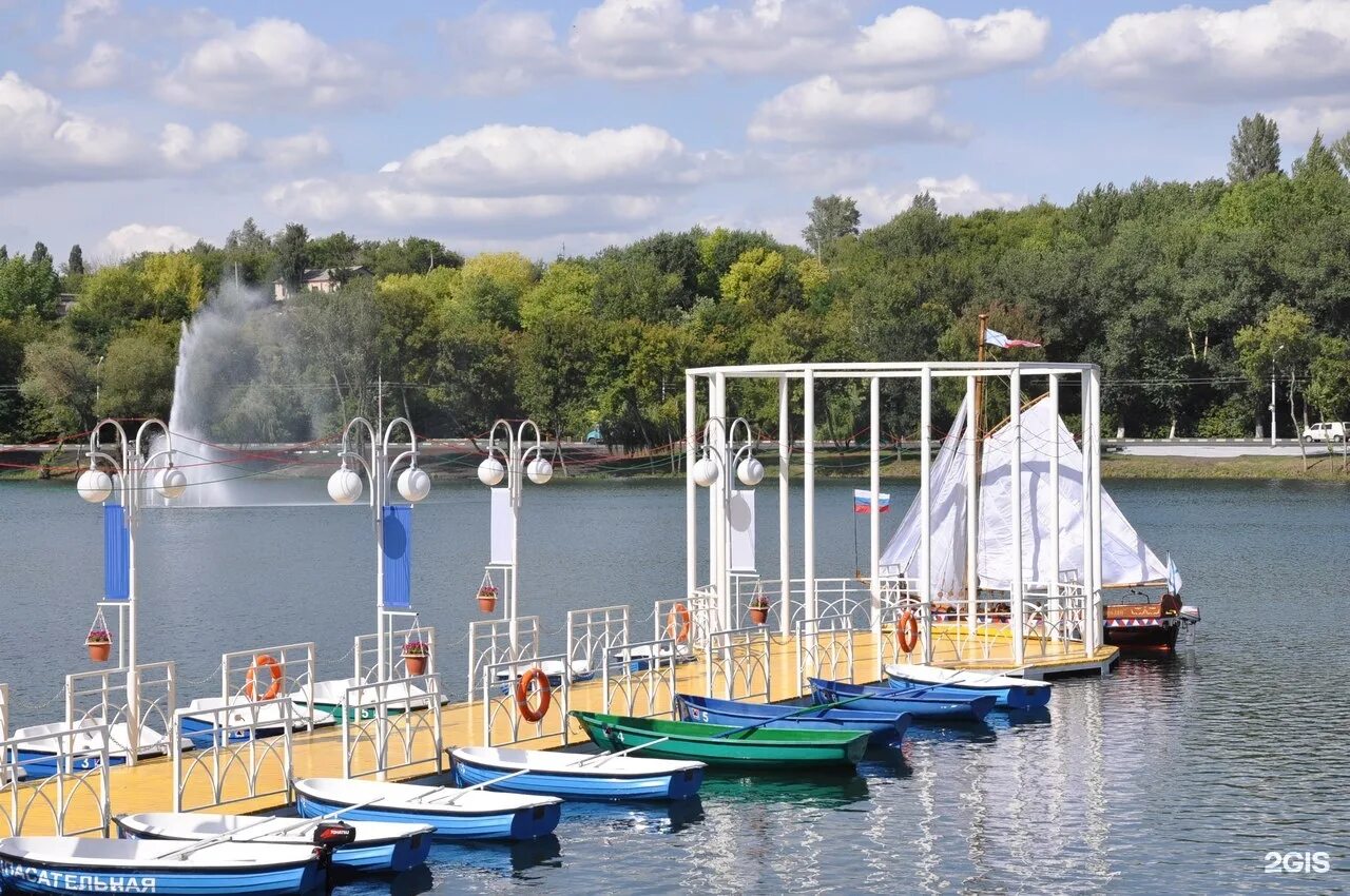 парк губкина. городской парк г. парк губкина. парк губкина. старый парк губкин.