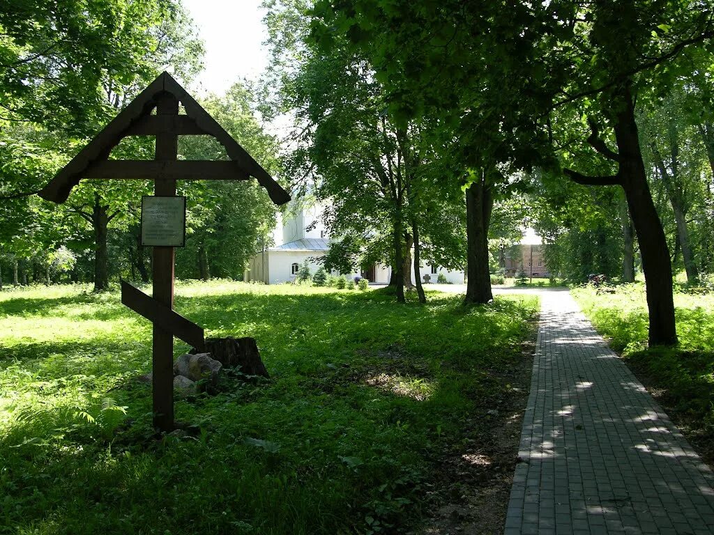 Где гдов. Город гдов псковской области. гдовская крепость. гдов крепость. гдов достопримечательности.