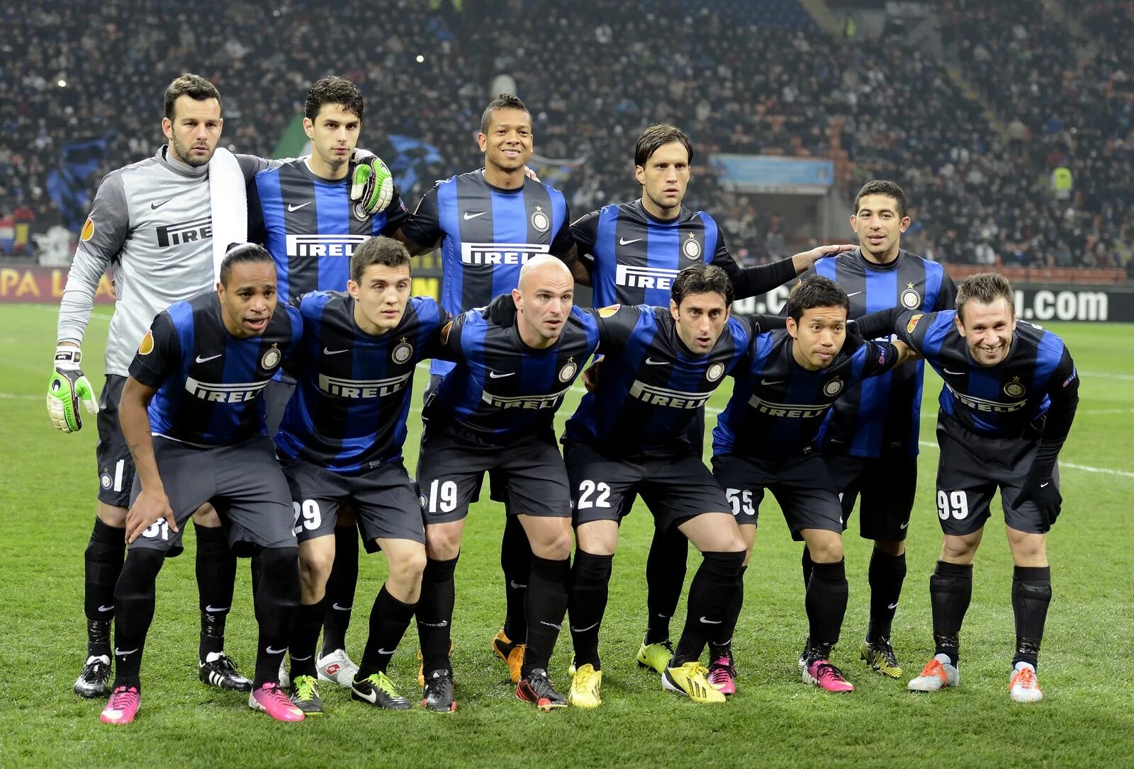 Интернационале состав. FC Inter 2013. Форма ФК Интер 2013-2014.