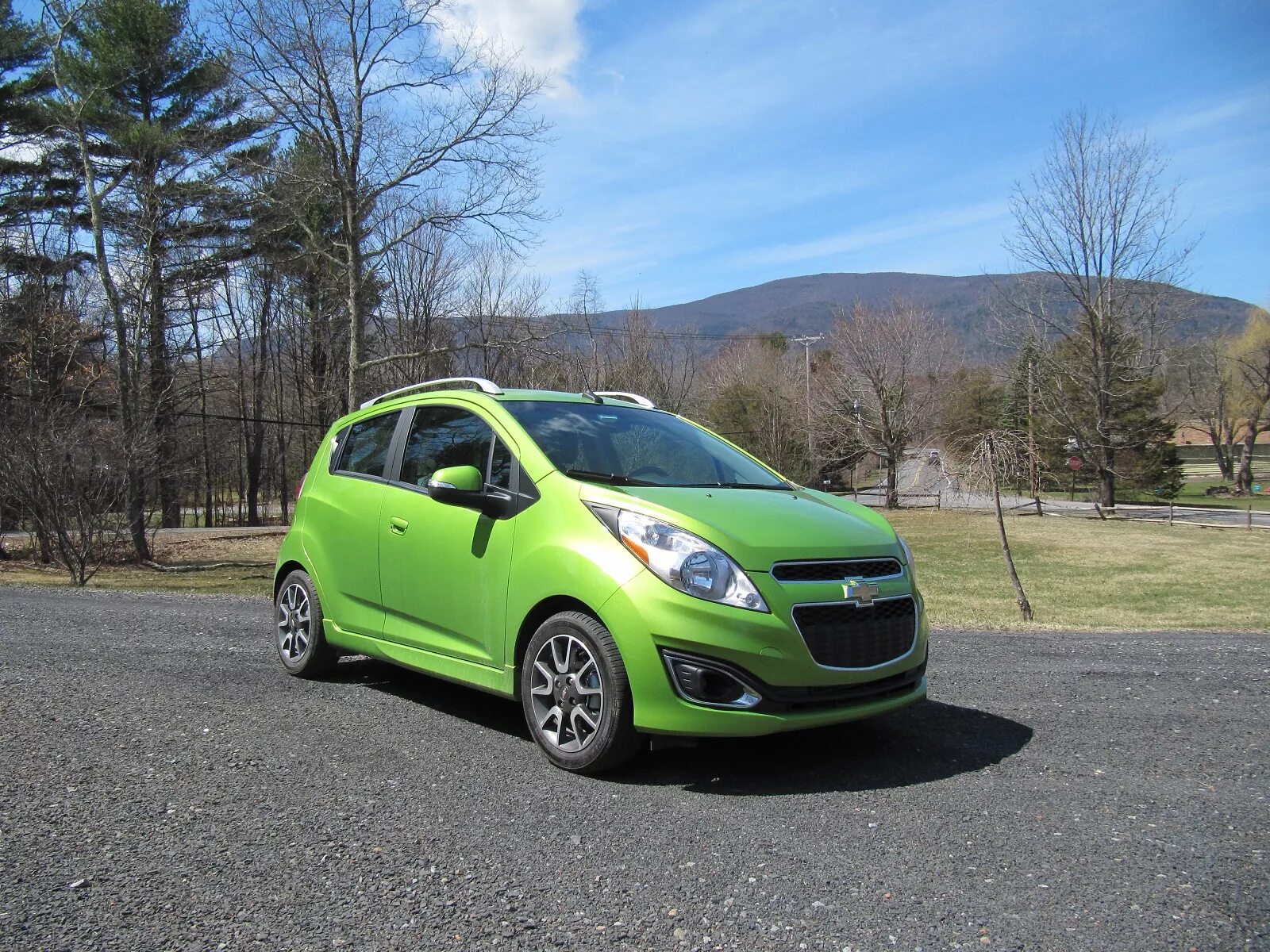 Chevrolet Spark зеленый. Шевроле Спарк 2013 зеленый. Шевроле Спарк салатовый. Chevrolet Spark ev. Ао спарк
