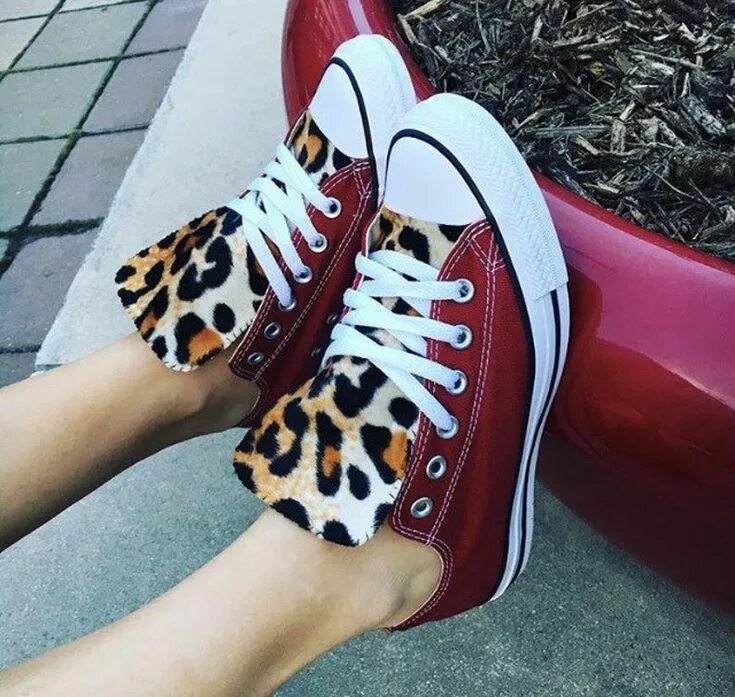 Print shoes