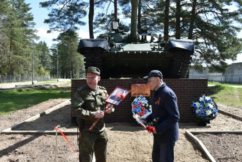 Брянск Военная часть. Территория воинской части. Военная техника в Брянске. Фотографии военного Брянска. Новости брянской области о войне брянска последние