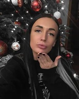Вика блоггер