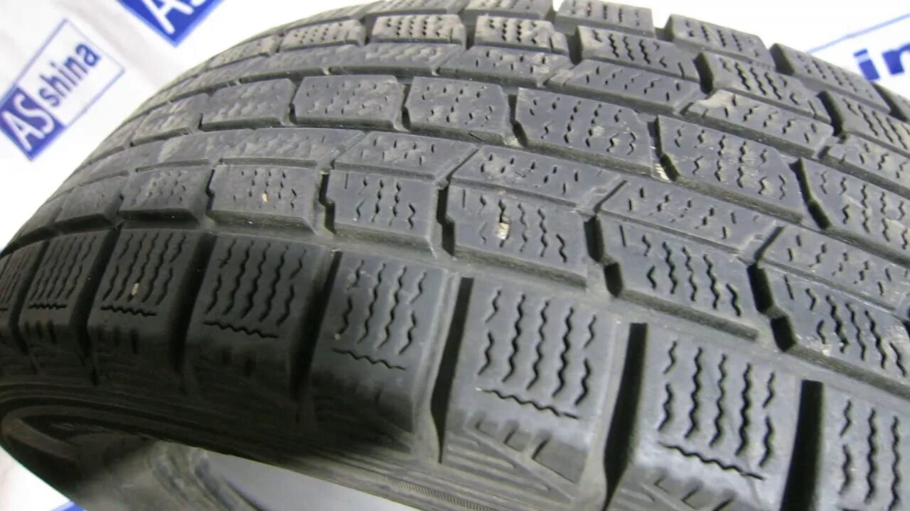 Купить резину бу на 15 195. Dunlop Graspic ds3. Dunlop липучка 195/65 r15. Dunlop r15/195/65 зимние. Dunlop зимняя 195-65-15 липучка.