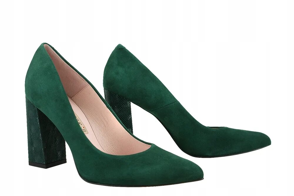 Bravo Moda туфли. Bravo Moda женские туфли. Mascotte зеленые замшевые. Ботинки econica зеленые замшевые. Зеленые замшевые женские