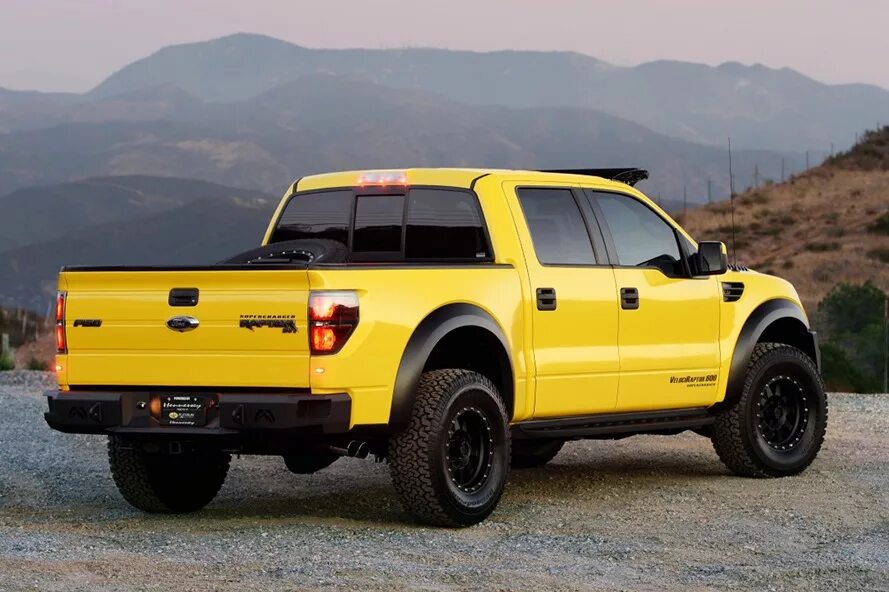 Желтый пикап. Ford Velociraptor 600 Hennessey. Форд f 150 Hennessey Velociraptor. Ford f150 Velociraptor. Ford Raptor желтый.