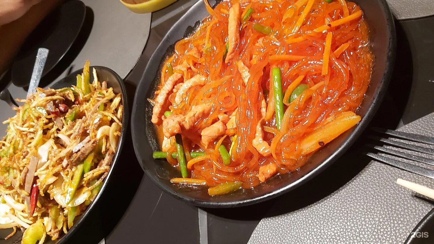 Омега меню. Омега китайская кухня. Омега китайская кухня. Кафе омега благовещенск. Омега благовещенск кафе китайской.