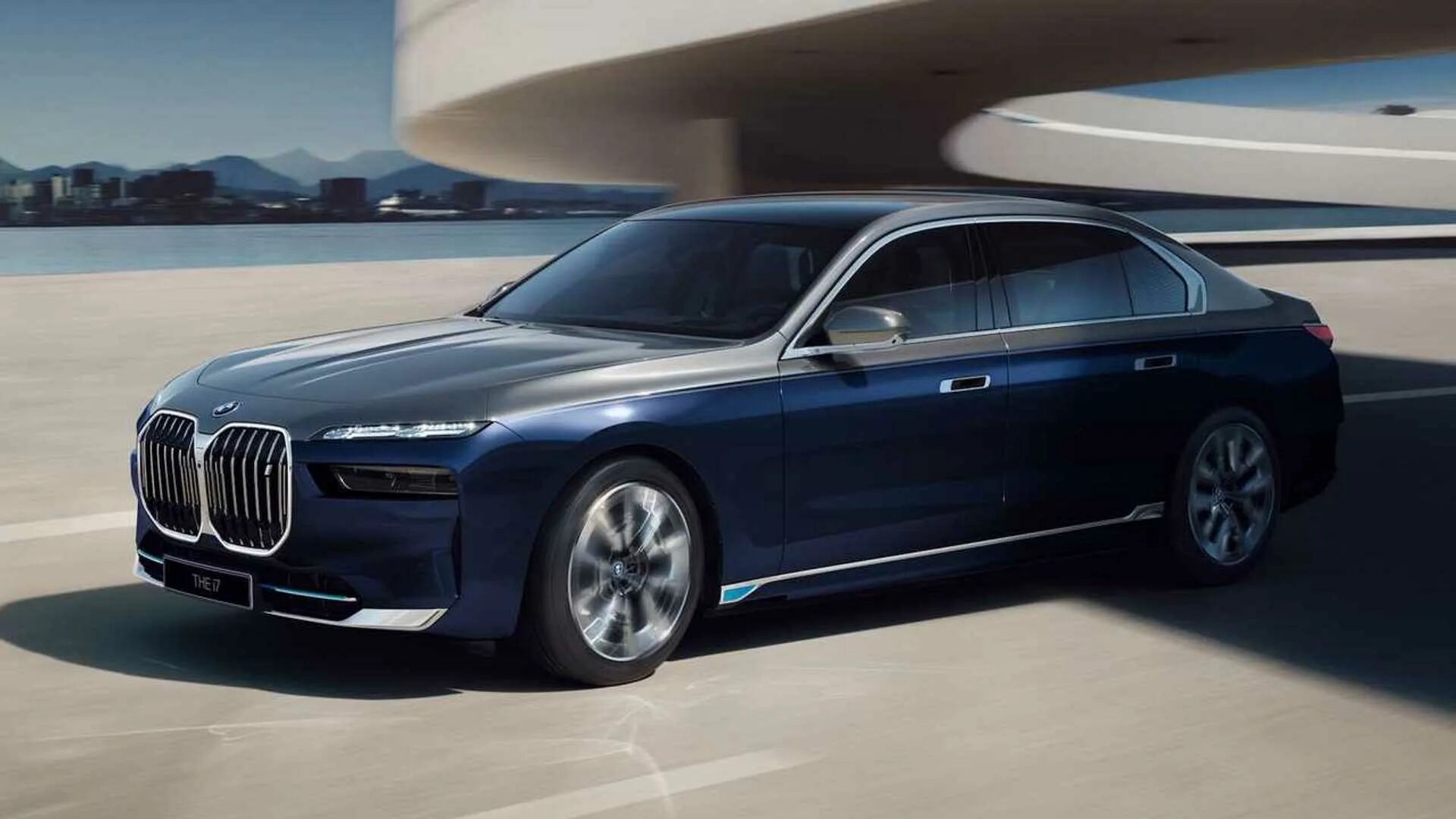 Последняя версия новая 2023 год. Bmw 7 2023. новая бмв 7 2022. bmw g70 7 series. bmw 7 2022 g70.