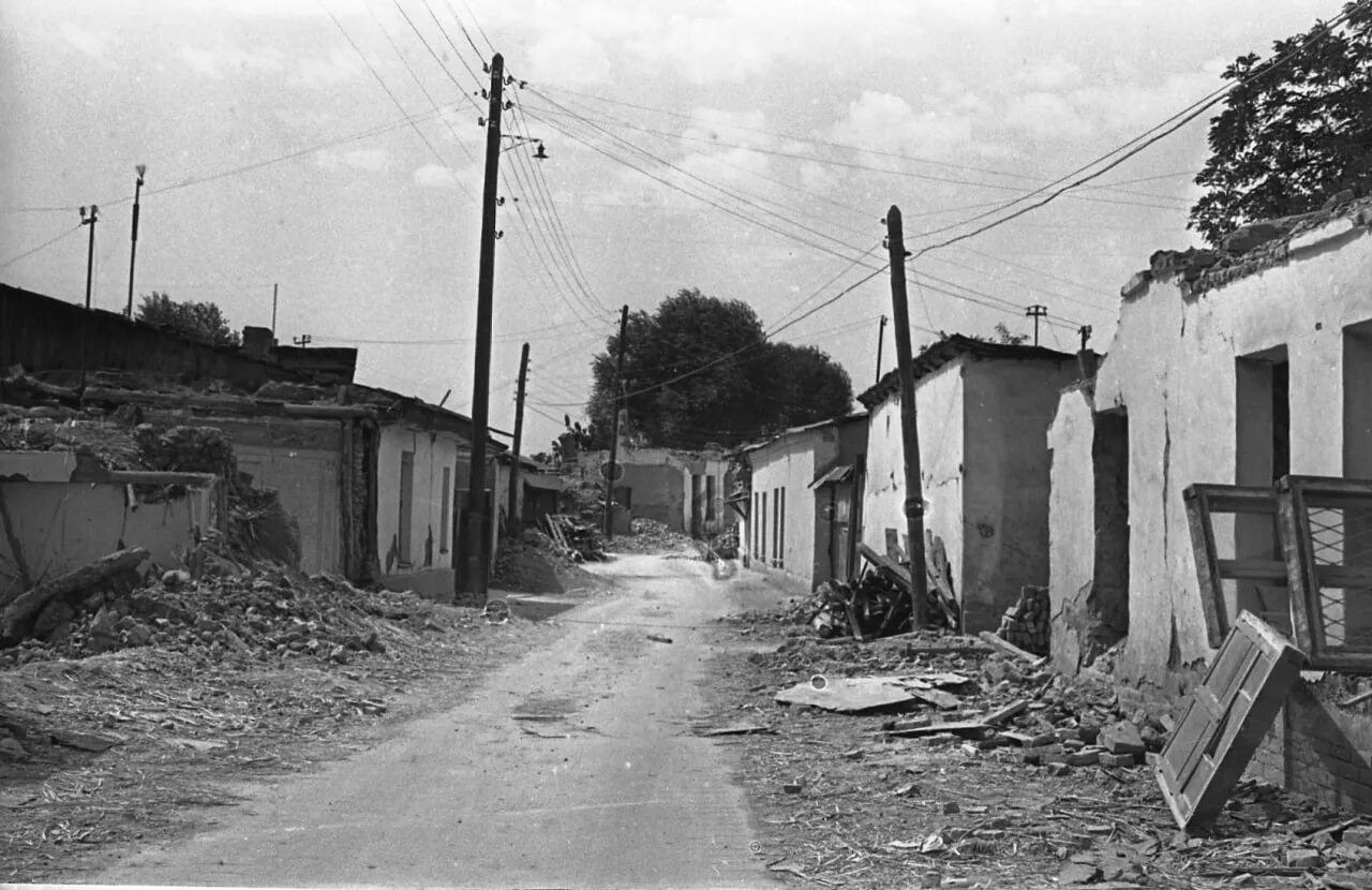 Землетрясение в Ташкенте в 1966. Ташкент 1966 год. Землетрясение в Андижане 1902 года. Землетрясение в Ташкенте.