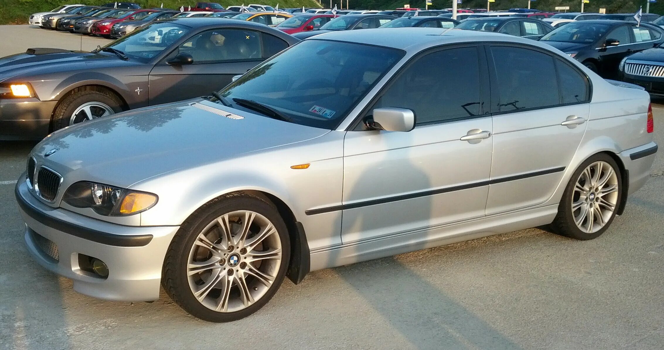 Е46 дорестайлинг. БМВ е46 серебристая. BMW e46 серебристая. E46 Silver 133. BMW e46 Silver sedan.