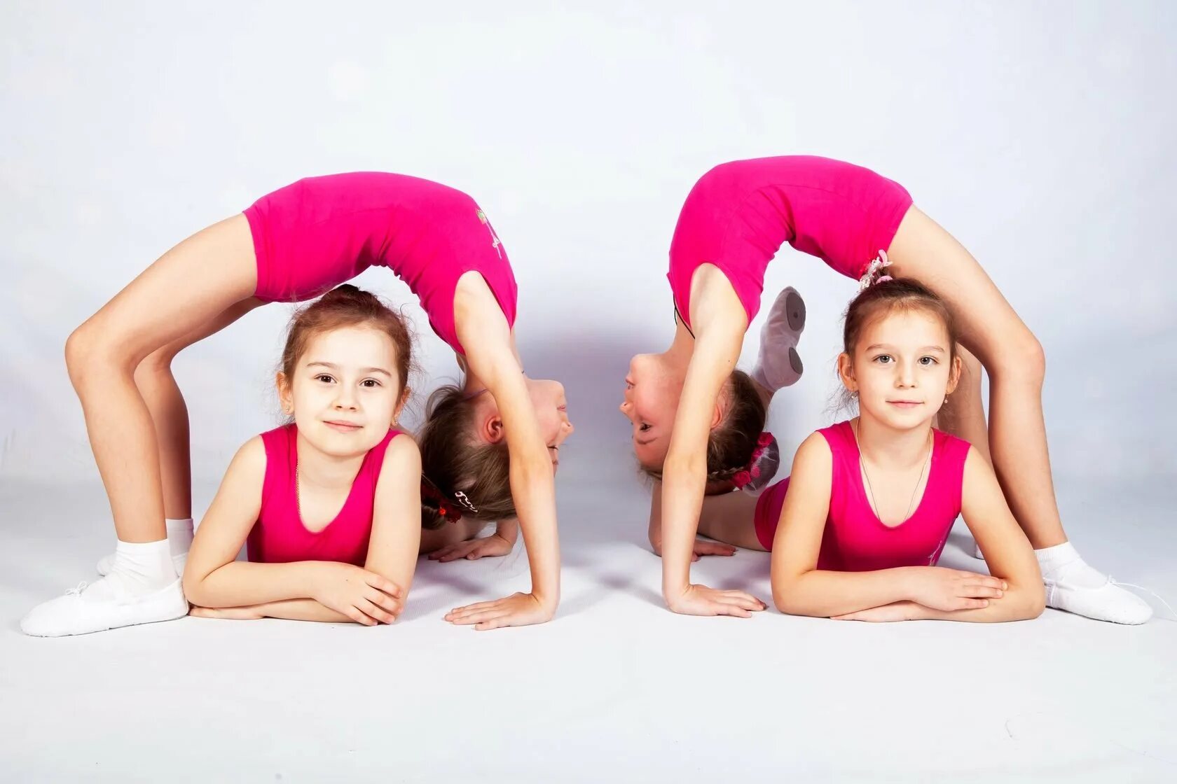 Детская хореография. Гимнастика для детей. Занятия по гимнастике для детей. Гимнастические упражнения для детей. Элементы на 3 детей
