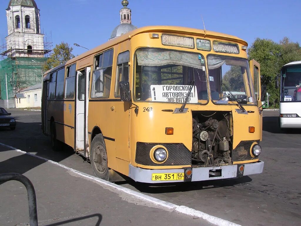 Москва зарайск автобус сегодня. ЛИАЗ 677 М Жуковский Московская область. Автобус Зарайск. Автовокзал Зарайск. Автобус 248 Москва.