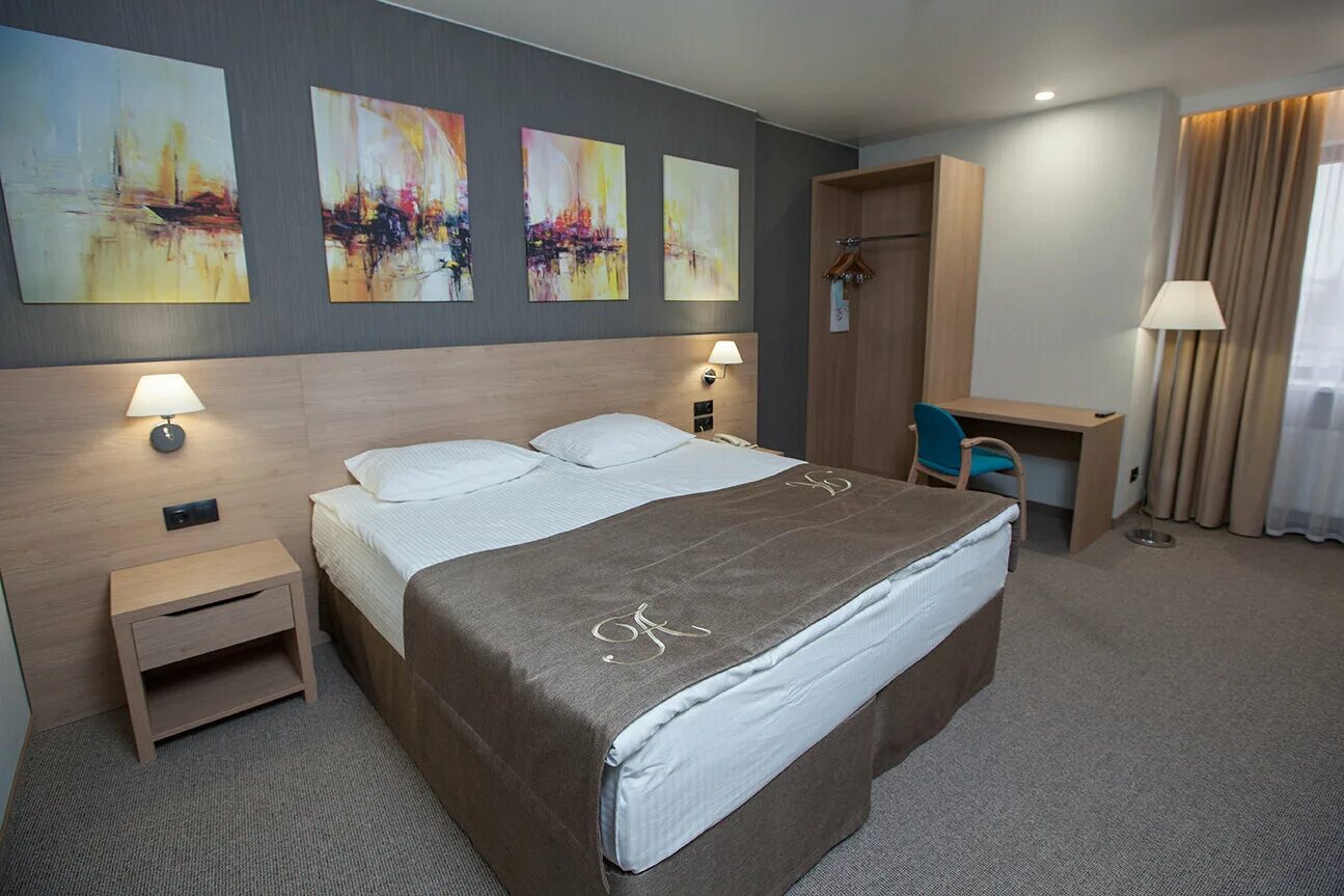 проживание в отеле на сутки. квартиры екатеринбург снять посуточно мамина-сибиряка объявления. , 54, рязань. экодом адлер стандарт трехместный. амакс конгресс-отель рязань.