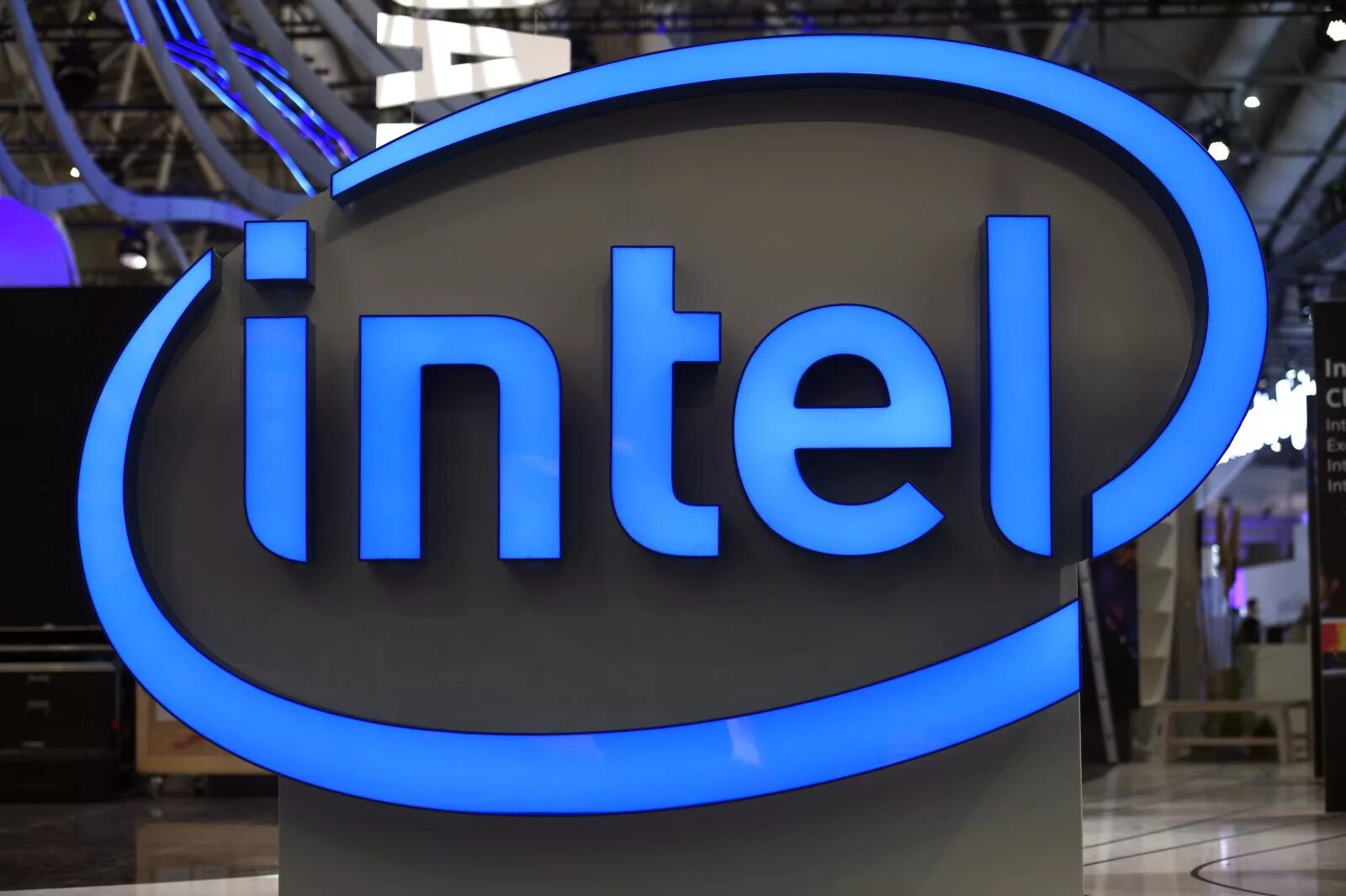 Intel canada. Intel. фирма интел. intel лого. intel alder lake bios.