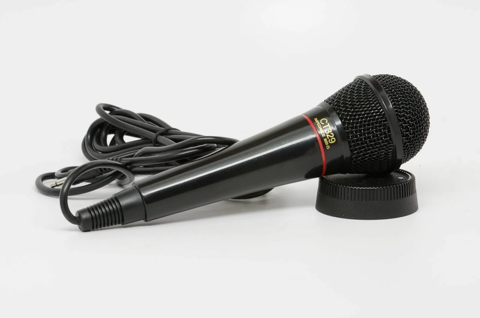 Микрофон defender mic-142. Низкоомные наушники. Сопротивление микрофона. Imp 600 микрофон. Sennheiser md46 беспроводной.