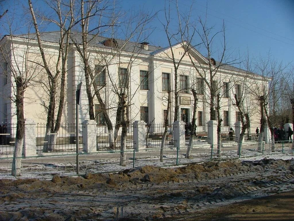 забайкальский край средние школы. забайкальский край средние школы. красный чикой школа 2. школа 7 краснокаменск. 4 школа поселок карымское.