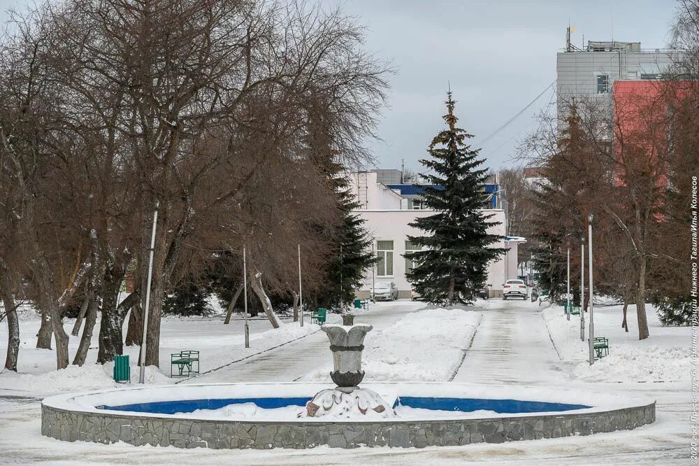 Опорныйкрай рф сайт нижний тагил. Комсомольский сквер Нижний Тагил. Нижний Тагил сквер 2020. Комсомольский сквер в центре Нижнего Тагила.. Пионерский и Комсомольский сквер Нижний Тагил.