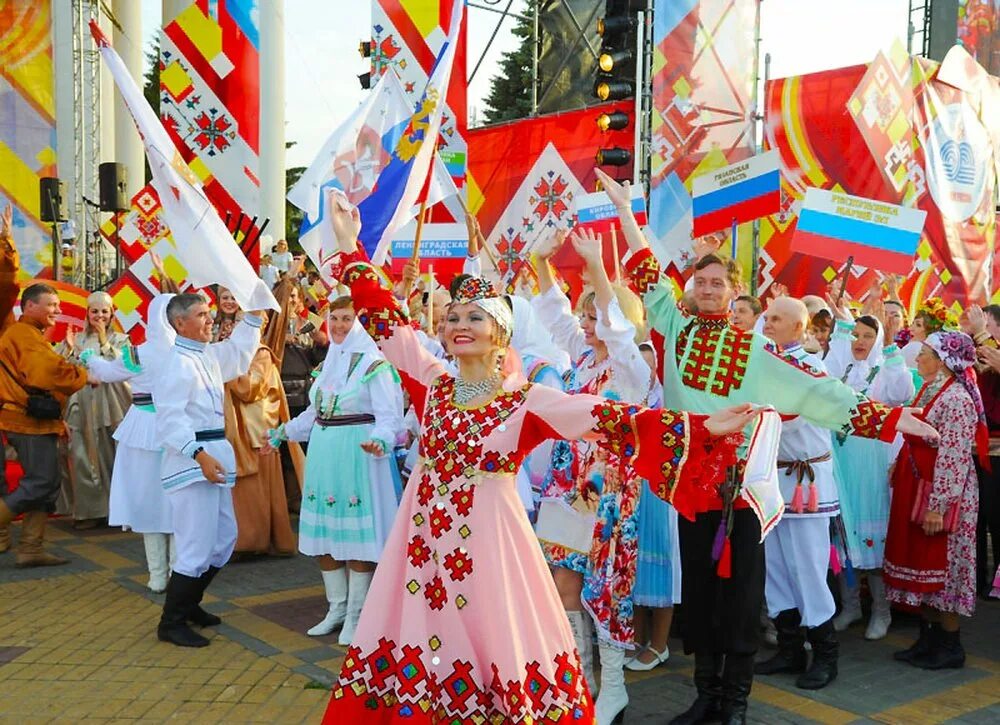 Акатуй чебоксары праздник. День республики чебоксары 2022. День города чебоксары 2022. День республики чебоксары. День республики город чебоксары.