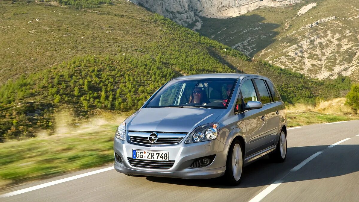 Опель Зафира 1.8. Opel Zafira a 1.8. Опель Зафира Фэмили. Опель Зафира 2. Автомобиль опель зафира б