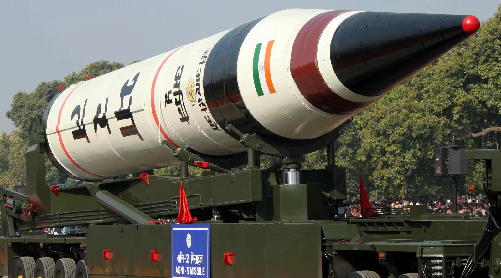 Название ядерного оружия сша. Агни-v баллистическая ракета. Индийские баллистические ракеты. Agni 5 ракета. Ядерное оружие Индии.