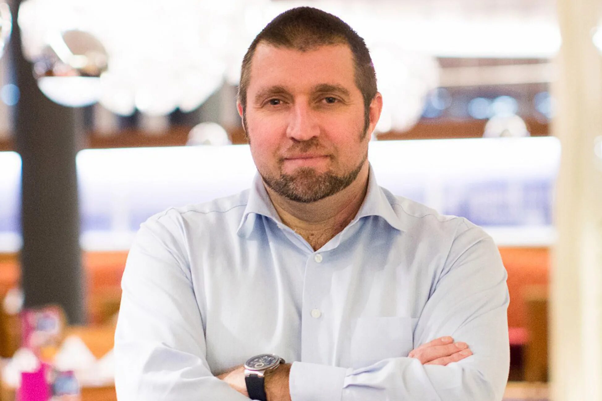 Экономист потапенко. Экономист потапенко. Бизнесмен потапенко. Потапенко предприниматель. Бизнесмен потапенко.