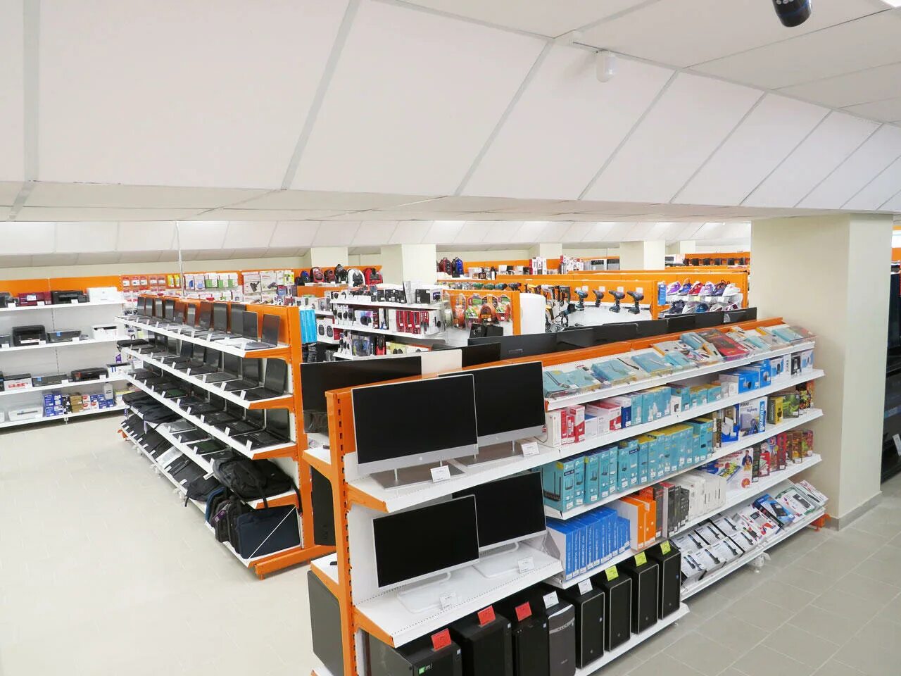 Dns тутаев. Днс яркий. Dns уварово. Магазин будущего днс. Днс тц зодиак тутаев.