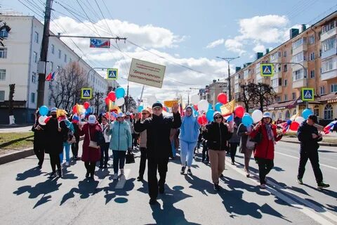Первомайская красная