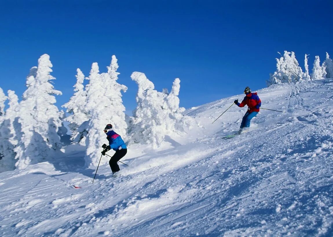 Горы лыжи. Лыжник в горах. Катание на горных лыжах. Зима лыжи. Ski picture