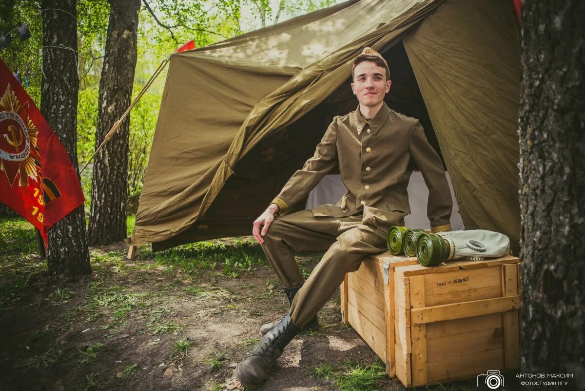 Фотозона на день победы. Военные фотозоны. Фотозона Военная тематика. Фотфотозона к 9 мая. Фотозона на 9 мая.