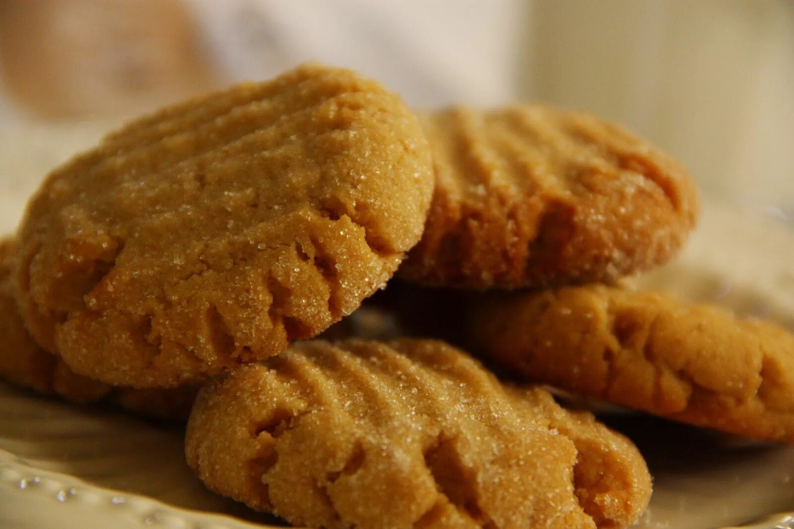 печенье посыпанное сахаром. выпечка песочного печенья. печенье «песочное». печенье в сахаре. печенье сахарное ассорти.