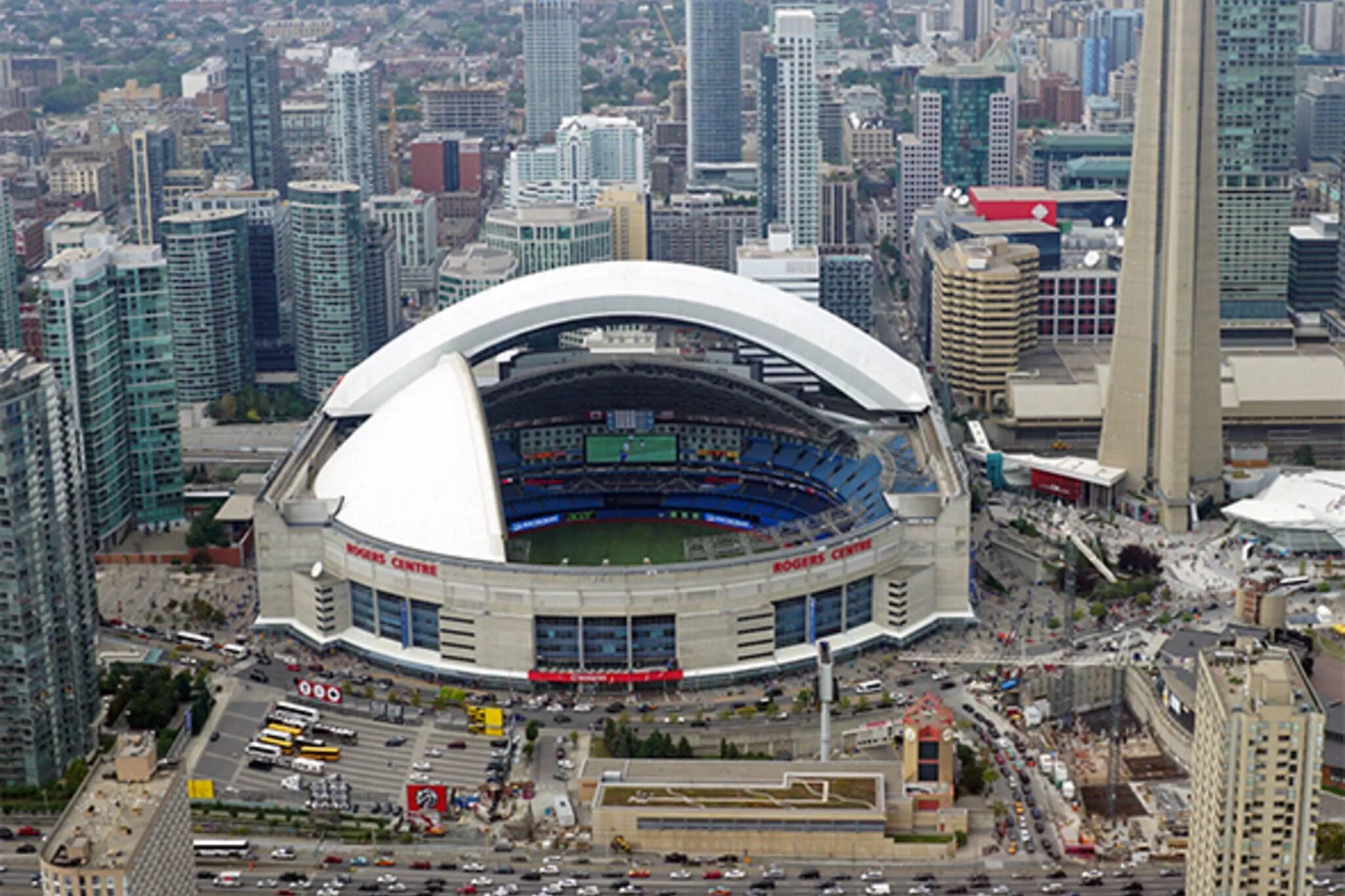 Center stadium. Роджерс центр Торонто. Skydome Торонто. Стадион Роджерс центр. Торонто стадион Роджер центр.