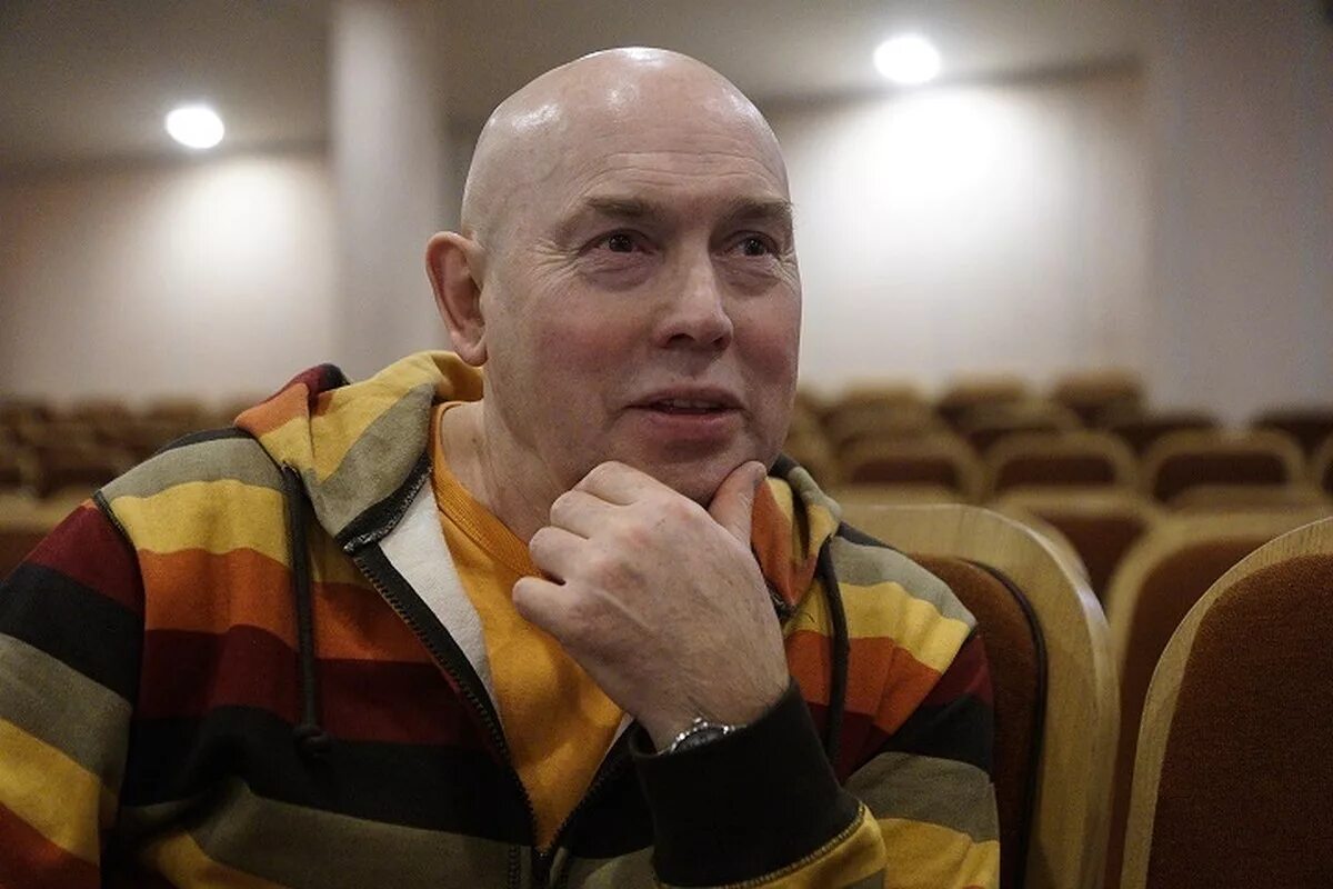 виктор сухоруков бандитский петербург. виктор сухоруков. виктор сухоруков 2023. виктор сухоруков актер. виктор сухоруков 2022.