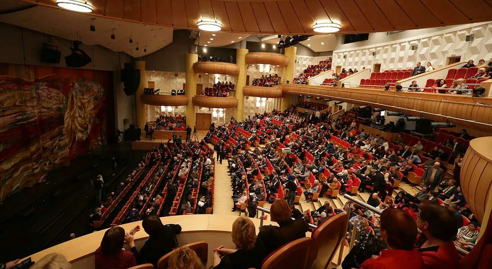 Theatre песня. Театр надежды Бабкиной. Театр Бабкиной зал. Театр надежды Бабкиной сцена. Театр надежды Бабкиной схема зала.