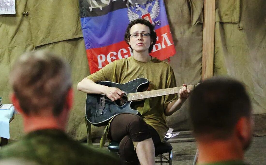 Чичерина день победы. Чичерина день победы. Чичерина день победы. Юля чичерина 2000. Чичерина день победы.