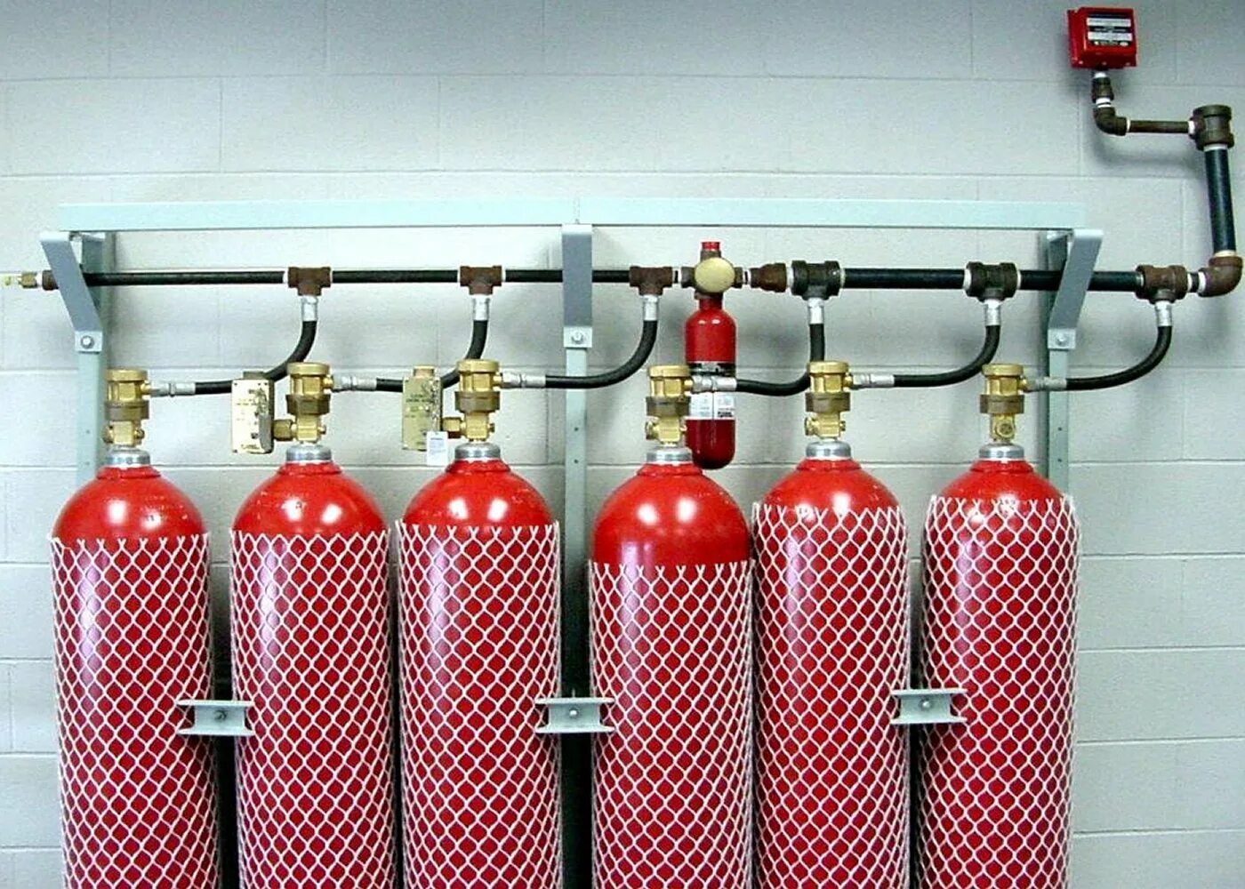 Установки газового и порошкового пожаротушения. Система пожаротушения co2. модульная система пожаротушения co2. аупт газового пожаротушения. система автоматического пожаротушения w.kidde.