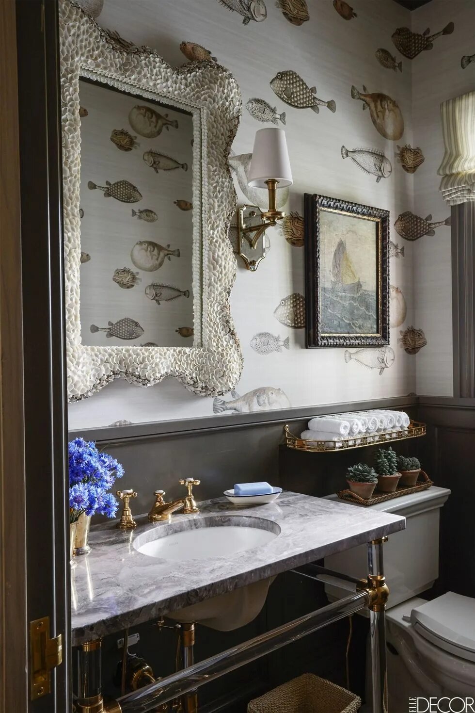 Luxury Farmhouse Bathroom - Кантри - Ванная комната - Сакраменто - от эксперта J